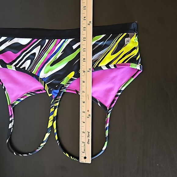 🔴SALE FABLETICS Snapdragon reversible bra - Picture 12 of 12